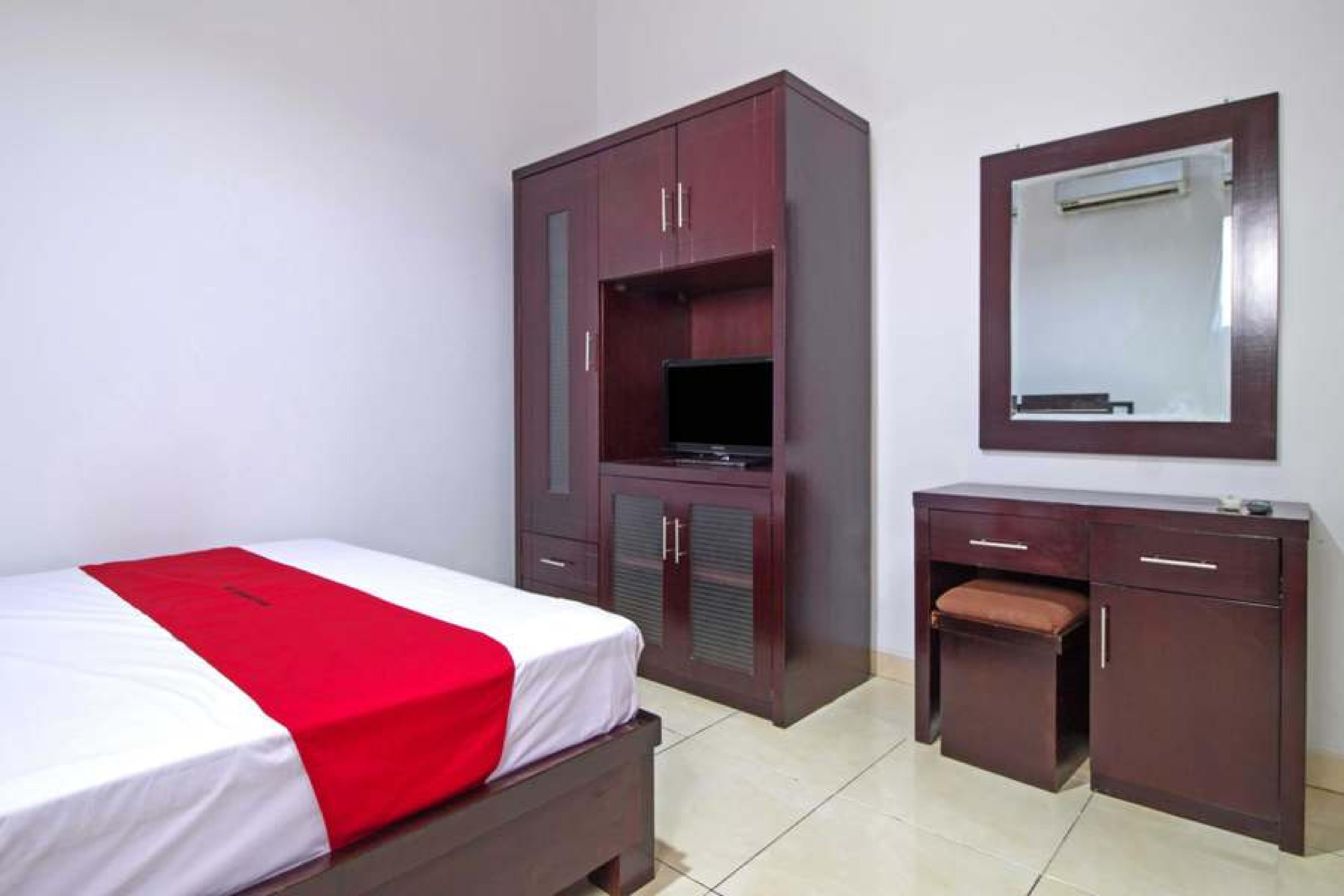 Hotel Reddoorz @ Pangeran Antasari 2 Cilandak  Zewnętrze zdjęcie