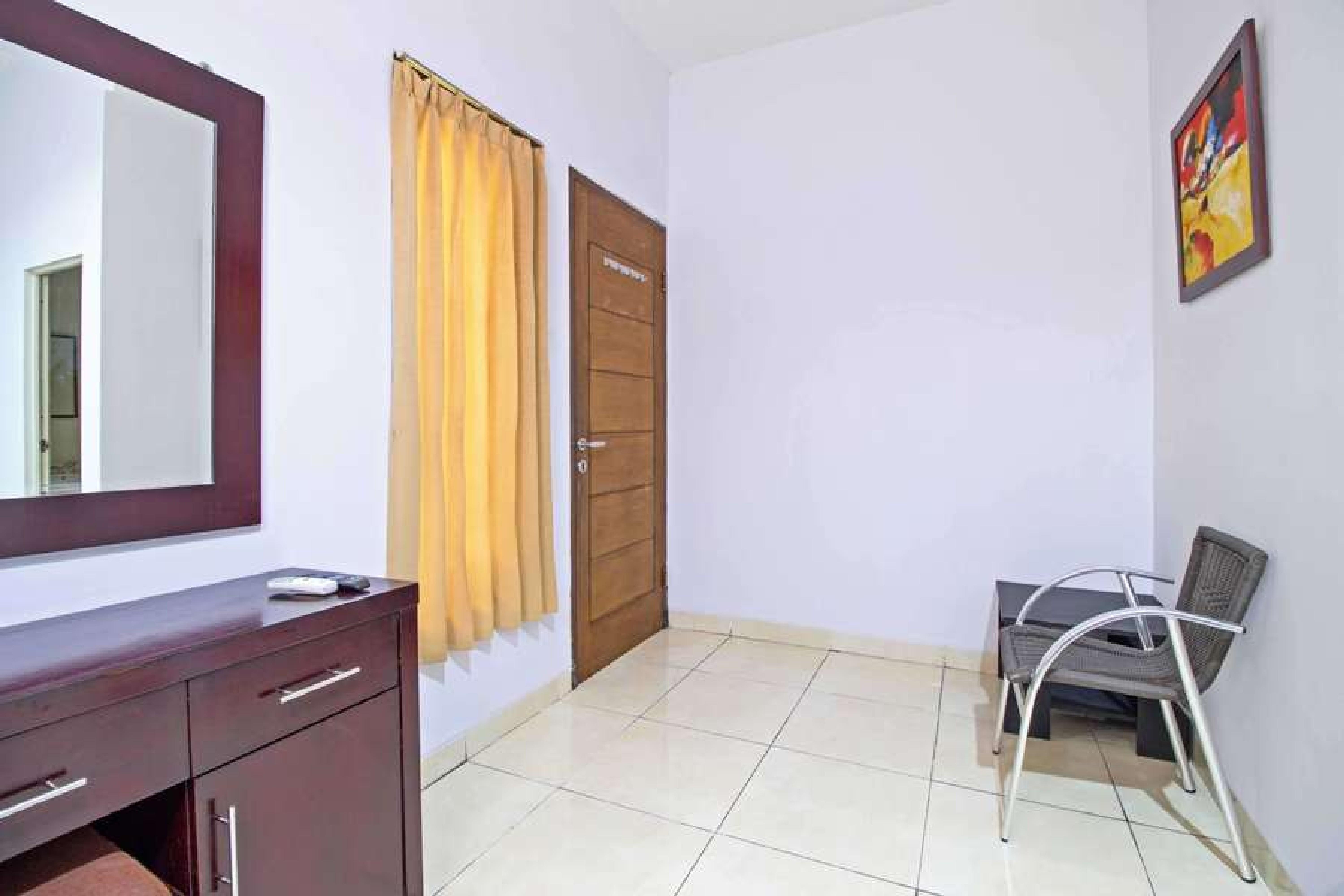 Hotel Reddoorz @ Pangeran Antasari 2 Cilandak  Zewnętrze zdjęcie