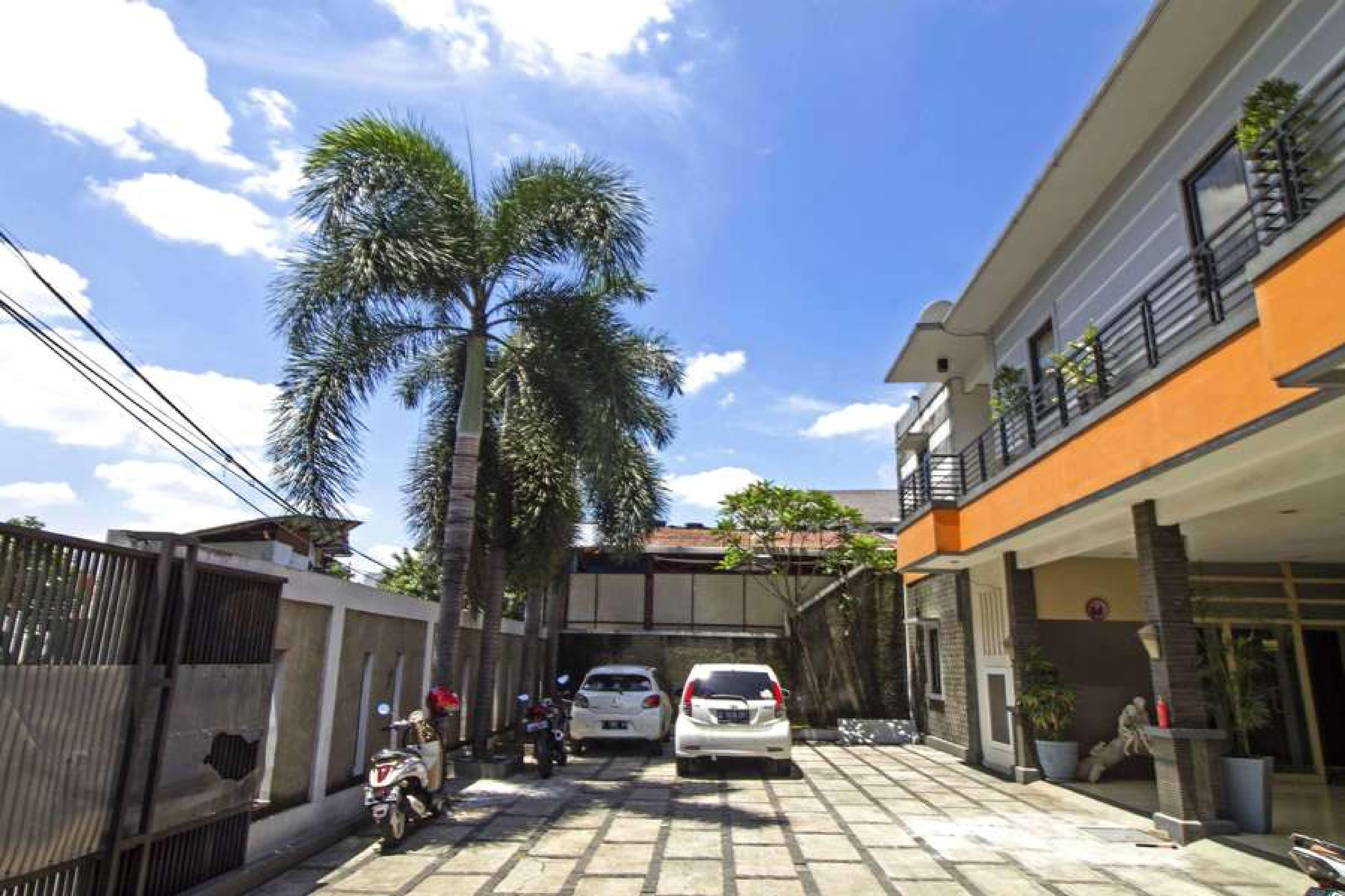 Hotel Reddoorz @ Pangeran Antasari 2 Cilandak  Zewnętrze zdjęcie
